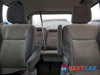 Zdjęcie 10 z 12 samochodu: 2010 TOYOTA SIENNA CE VIN:5TDKK4CC3AS339267 - miniatura