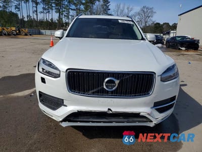 Piąte zdjęcie samochodu w środku: 2016 VOLVO XC90 T6 VIN:YV4A22PK8G1075807 - miniatura