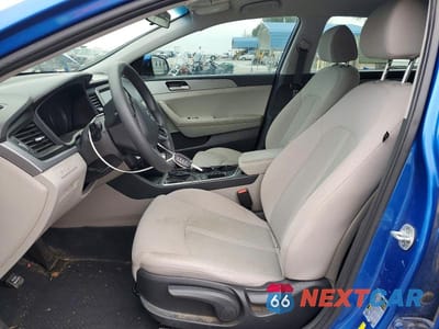 Zdjęcie 7 z 11 samochodu: 2018 HYUNDAI SONATA SE VIN:5NPE24AF0JH626968 - miniatura