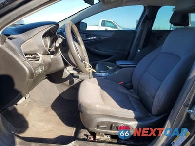 Zdjęcie 7 z 12 samochodu: 2018 CHEVROLET MALIBU LT VIN:1G1ZD5ST1JF121529 - miniatura