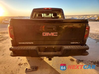 Zdjęcie 6 z 11 samochodu: 2018 GMC SIERRA K1500 DENALI VIN:3GTU2PEC6JG504153 - miniatura