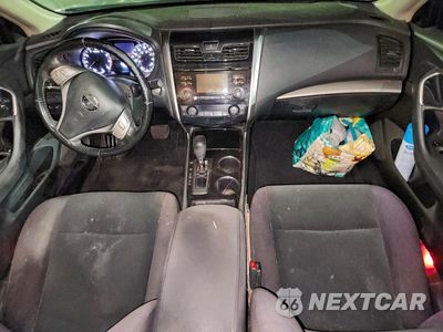 Zdjęcie 8 z 12 samochodu: 2013 NISSAN ALTIMA 2.5 VIN:1N4AL3AP3DC117073 - miniatura