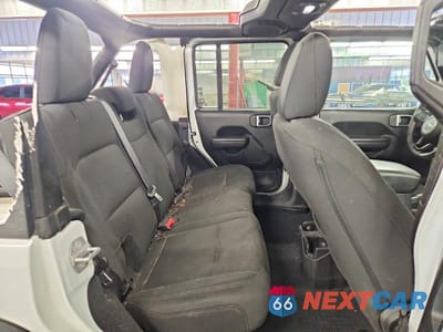 Zdjęcie 10 z 11 samochodu: 2018 JEEP WRANGLER UNLIMITED SPORT VIN:1C4HJXDN7JW278505 - miniatura