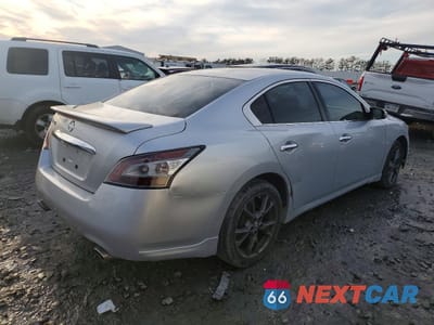 Trzecie zdjęcie samochodu z tyłu: 2012 NISSAN MAXIMA S VIN:1N4AA5AP9CC841981 - miniatura