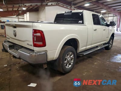 Trzecie zdjęcie samochodu z tyłu: 2019 RAM 2500 LARAMIE VIN:3C6UR5NJXKG562841 - miniatura