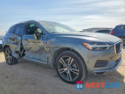 Czwarte zdjęcie samochodu z boku: 2019 VOLVO XC60 T6 VIN:YV4A22RK3K1334516 - miniatura