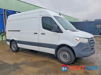 Czwarte zdjęcie samochodu z boku: 2022 MERCEDES BENZ SPRINTER 1500 VAN STANDARD ROOF VIN:W1Y70BGY4NT096559 - miniatura