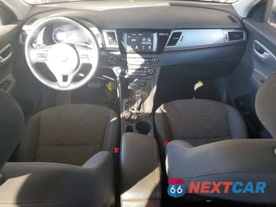 Zdjęcie 8 z 12 samochodu: 2018 KIA NIRO LX VIN:KNDCM3LD1J5212623 - miniatura