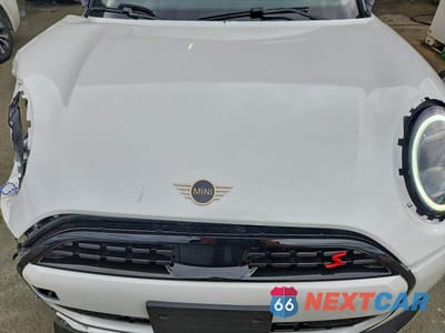 Zdjęcie 11 z 12 samochodu: 2025 MINI COOPER S VIN:WMW23GD00S2X10068 - miniatura