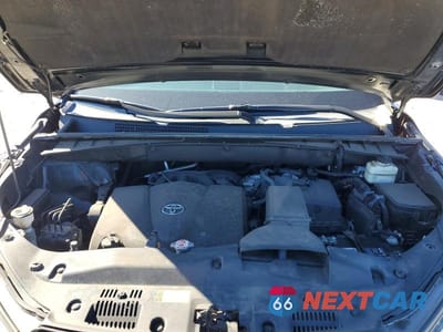 Zdjęcie 12 z 12 samochodu: 2018 TOYOTA HIGHLANDER LIMITED VIN:5TDDZRFH5JS901162 - miniatura