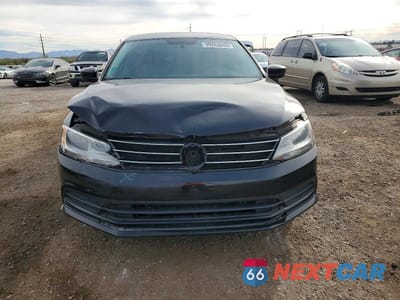 Piąte zdjęcie samochodu w środku: 2016 VOLKSWAGEN JETTA S VIN:3VW167AJ9GM385338 - miniatura