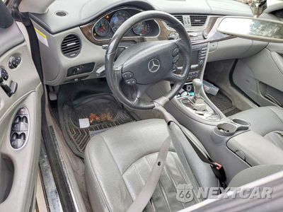 Zdjęcie 8 z 11 samochodu: 2008 MERCEDES-BENZ CLS 550 VIN:WDDDJ72X78A128698 - miniatura