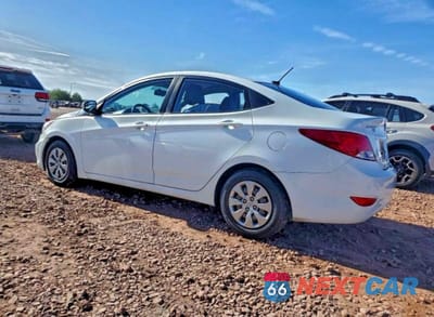 Trzecie zdjęcie samochodu z tyłu: 2015 HYUNDAI ACCENT GLS VIN:KMHCT4AE0FU899266 - miniatura