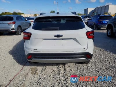 Zdjęcie 6 z 12 samochodu: 2025 CHEVROLET TRAX 1LT VIN:KL77LHEP1SC193168 - miniatura