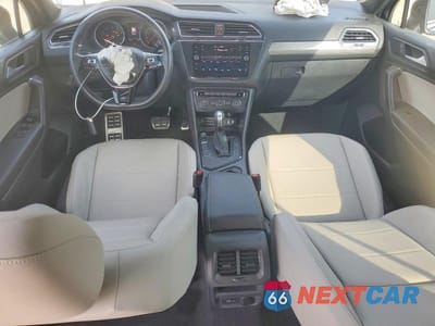 Zdjęcie 8 z 12 samochodu: 2021 VOLKSWAGEN TIGUAN SE VIN:3VV3B7AX2MM086041 - miniatura
