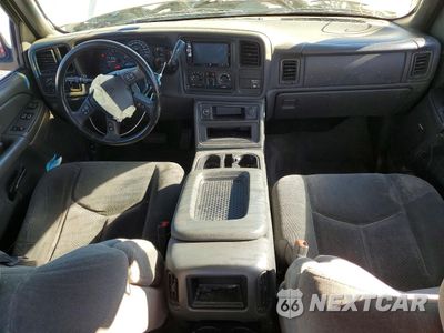 Zdjęcie 8 z 12 samochodu: 2004 CHEVROLET SILVERADO C1500 VIN:2GCEC19T741202151 - miniatura