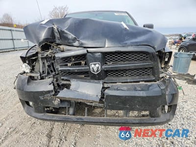 Piąte zdjęcie samochodu w środku: 2012 DODGE RAM 1500 ST VIN:3C6JD6AT7CG279717 - miniatura