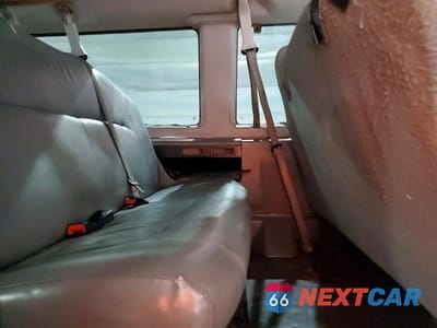 Zdjęcie 11 z 14 samochodu: 2010 FORD ECONOLINE E350 SUPER DUTY WAGON VIN:1FBSS3BL1ADA53915 - miniatura