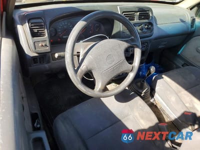 Zdjęcie 8 z 11 samochodu: 2001 NISSAN FRONTIER XE VIN:1N6DD21SX1C338391 - miniatura