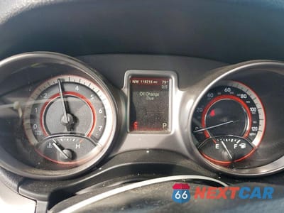 Zdjęcie 9 z 13 samochodu: 2019 DODGE JOURNEY CROSSROAD VIN:3C4PDCGG6KT860790 - miniatura