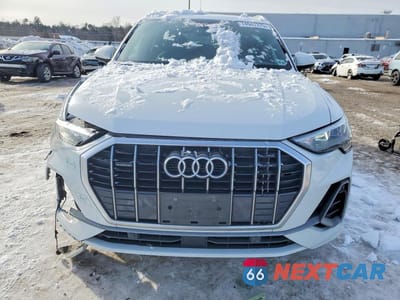 Piąte zdjęcie samochodu w środku: 2021 AUDI Q3 PREMIUM S LINE 45 VIN:WA1DECF39M1018092 - miniatura