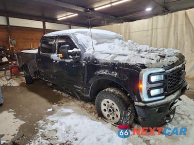 Czwarte zdjęcie samochodu z boku: 2025 FORD F250 SUPER DUTY VIN:1FT8W2BT8SEC13563 - miniatura