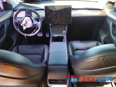 Zdjęcie 8 z 12 samochodu: 2022 TESLA MODEL Y VIN:7SAYGDEE6NF561843 - miniatura