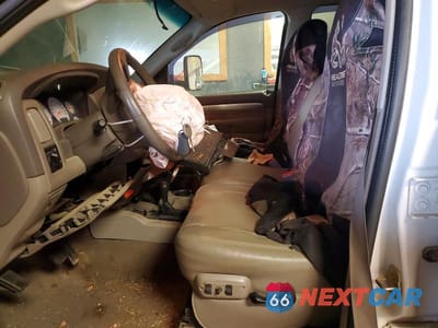 Zdjęcie 7 z 13 samochodu: 2005 DODGE RAM 3500 ST VIN:3D7LS38C15G802900 - miniatura