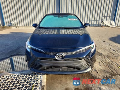 Piąte zdjęcie samochodu w środku: 2026 TOYOTA COROLLA HYBRID LE VIN:JTDBCMFE8T3119217 - miniatura