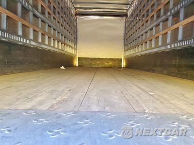 Zdjęcie 10 z 12 samochodu: 2021 INTERNATIONAL MV607 BOX TRUCK VIN:3HAEUMML2ML337294 - miniatura