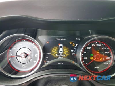 Zdjęcie 9 z 13 samochodu: 2022 DODGE CHARGER SCAT PACK VIN:2C3CDXGJ4NH191616 - miniatura