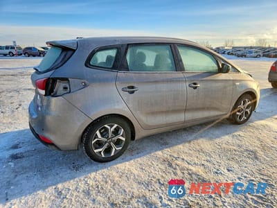Trzecie zdjęcie samochodu z tyłu: 2014 KIA RONDO VIN:KNAHT8A32E7047799 - miniatura