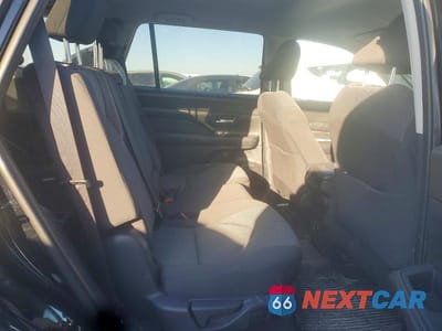 Zdjęcie 10 z 11 samochodu: 2025 TOYOTA GRAND HIGHLANDER VIN:5TDAAAA55SS030547 - miniatura