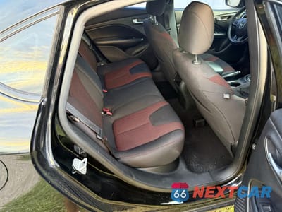 Zdjęcie 6 z 10 samochodu: 2016 DODGE DART SXT VIN:1C3CDFBB8GD750403 - miniatura