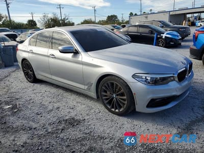 Czwarte zdjęcie samochodu z boku: 2017 BMW 530 XI VIN:WBAJA7C38HG903741 - miniatura