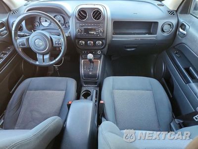 Zdjęcie 8 z 12 samochodu: 2011 JEEP PATRIOT SPORT VIN:1J4NF1GB7BD102015 - miniatura