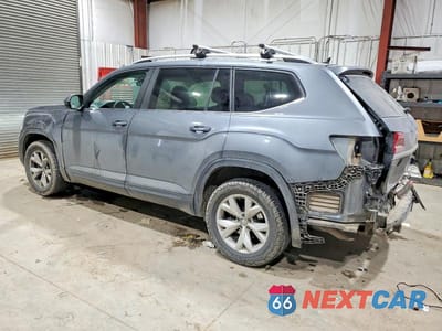 Drugie zdjęcie samochodu z przodu: 2018 VOLKSWAGEN ATLAS SE VIN:1V2LR2CA3JC530240 - miniatura