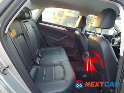 Zdjęcie 10 z 12 samochodu: 2013 VOLKSWAGEN PASSAT SE VIN:1VWBP7A30DC124244 - miniatura