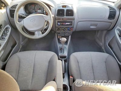 Zdjęcie 8 z 12 samochodu: 2004 HYUNDAI ACCENT GL VIN:KMHCG45C14U513691 - miniatura