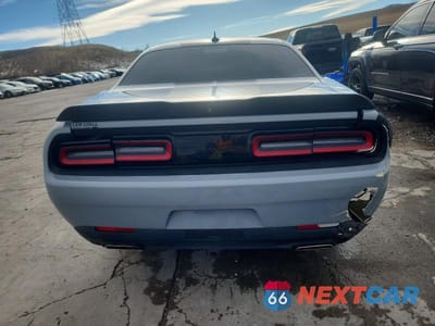 Zdjęcie 6 z 12 samochodu: 2020 DODGE CHALLENGER SXT VIN:2C3CDZAG6LH243091 - miniatura