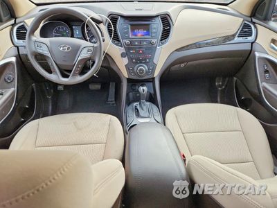 Zdjęcie 8 z 16 samochodu: 2017 HYUNDAI SANTA FE SPORT VIN:5XYZTDLB0HG392180 - miniatura
