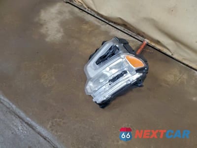 Zdjęcie 12 z 13 samochodu: 2024 CHEVROLET SILVERADO K1500 LT-L VIN:1GCPDKEK7RZ401305 - miniatura