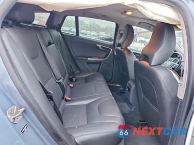 Zdjęcie 10 z 13 samochodu: 2018 VOLVO V60 CROSS COUNTRY PREMIER VIN:YV440MWK2J2056252 - miniatura