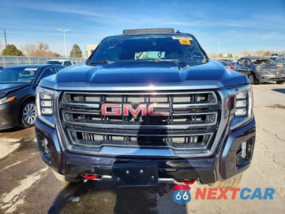 Piąte zdjęcie samochodu w środku: 2023 GMC YUKON AT4 VIN:1GKS2CKD6PR386292 - miniatura