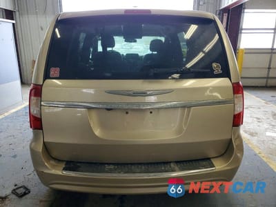 Zdjęcie 6 z 12 samochodu: 2014 CHRYSLER TOWN & COUNTRY TOURING VIN:2C4RC1BG2ER460322 - miniatura