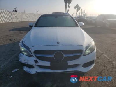 Piąte zdjęcie samochodu w środku: 2018 MERCEDES-BENZ C 300 VIN:WDDWJ4JB1JF708647 - miniatura