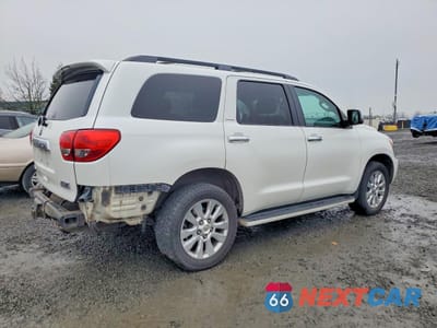 Trzecie zdjęcie samochodu z tyłu: 2010 TOYOTA SEQUOIA PLATINUM VIN:5TDDY5G1XAS038713 - miniatura