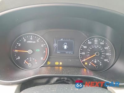 Zdjęcie 9 z 12 samochodu: 2018 KIA SPORTAGE EX VIN:KNDPN3AC0J7390617 - miniatura
