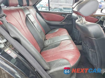 Zdjęcie 10 z 12 samochodu: 2001 MERCEDES-BENZ E 55 AMG VIN:WDBJF74J01B226140 - miniatura