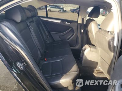 Zdjęcie 10 z 12 samochodu: 2013 VOLKSWAGEN JETTA SE VIN:3VWDP7AJ7DM437782 - miniatura